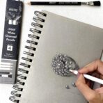 BRUSTRO Artists White Charcoal Pencil Set
