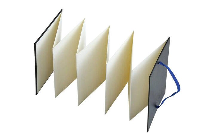 Brustro Artists Fanfold Watercolour Book 100% Cotton Mouldmade 300 GSM,10.5x15cm - Image 2