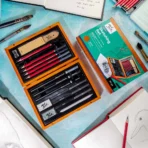 Mont Marte Sketching Set in Wooden Box Signature 20pc